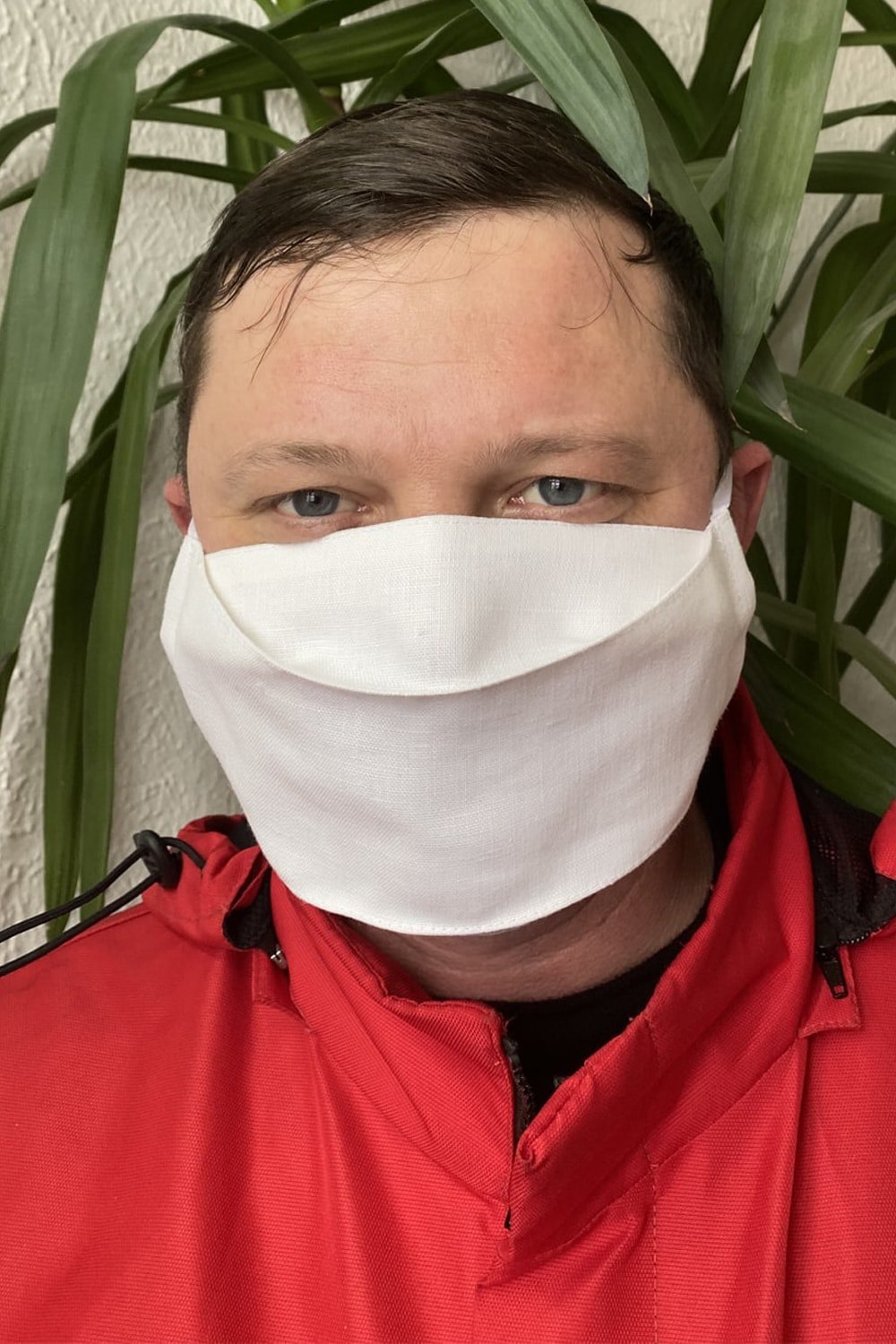 Мужская маска для лица многоразовая модель М507 белый