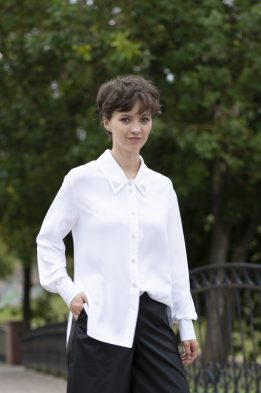 Блузка женская С манжетами модель 151 цвет: белый