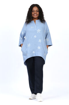 Блузка женская "Звёзды" модель 110/2 голубая незабудка