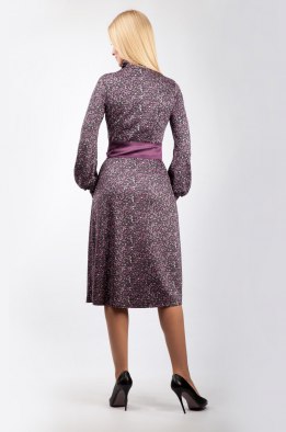 Платье женское "Полянка на обтяжных пуговицах" модель 764/4 сиреневые цветочки